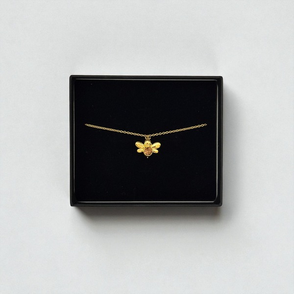 劇中登場 新品未開封 ちょっとだけエスパー ぶんぶん蜂ネックレス 大泉洋 768969.jpg