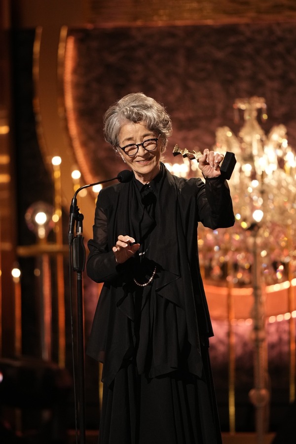 第49回日本アカデミー賞】倍賞千恵子が最優秀主演女優賞を貫禄の受賞