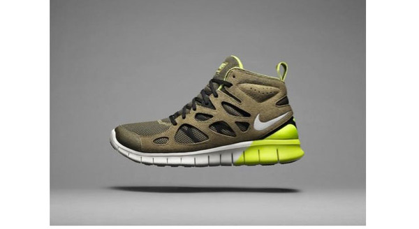 秋冬の新定番 ナイキ スニーカーブーツ コレクション登場 4枚目の写真 画像 Cinemacafe Net