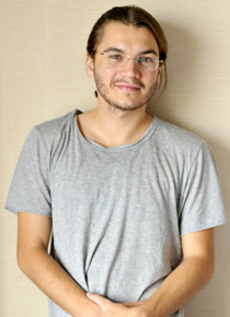 エミール ハーシュが壮絶18キロ減ダイエットで挑んだ イントゥ ザ ワイルド 3枚目の写真 画像 Cinemacafe Net