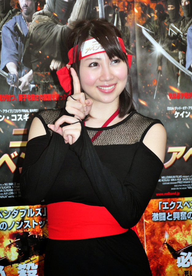 ケイン コスギ 体脂肪4 でのアクションに自信 ハリウッド製忍者映画引っさげ緊急来日 5枚目の写真 画像 Cinemacafe Net ケイン コスギ 体脂肪4 でのアクションに自信 ハリウッド製忍者映画引っさげ緊急来日 5枚目の写真 画像 Cinemacafe Net
