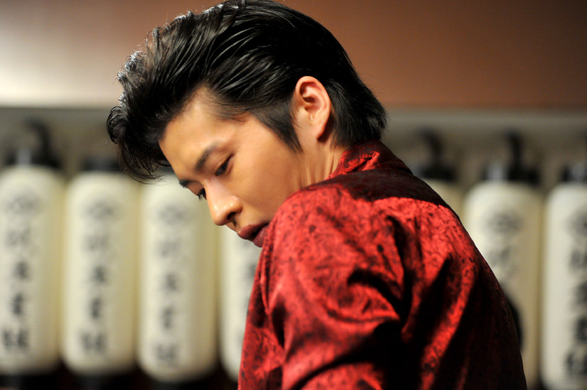 田中圭 主演 びったれ 映画化決定 ドラマ版を遥かに超えた 舌戦 に 4枚目の写真 画像 Cinemacafe Net