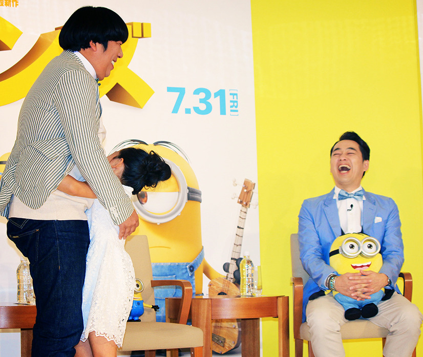 バナナマン ミニオンズ 声優で親子役 まともな人間役は初めて 5枚目の写真 画像 Cinemacafe Net