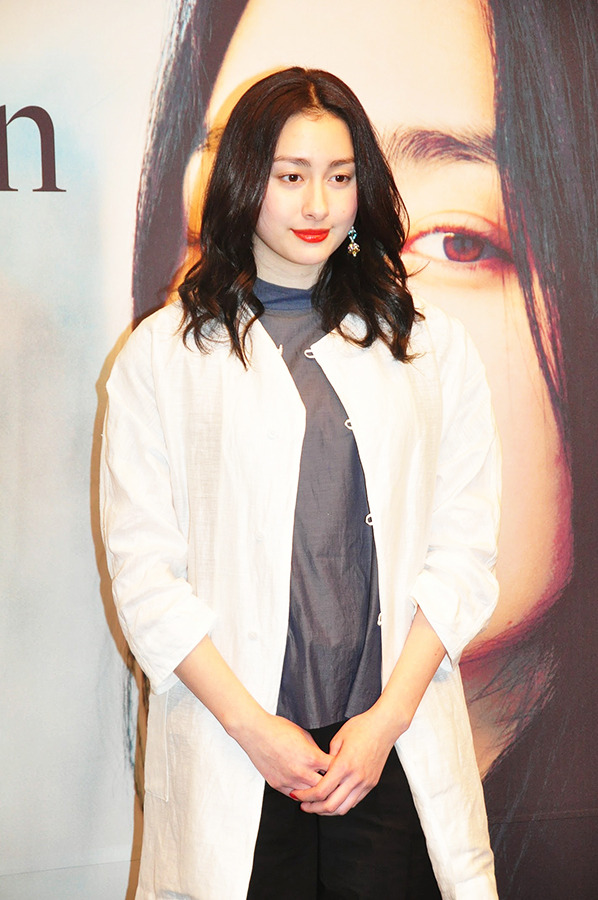 早見あかり 二十歳を迎えるも女優として まだ制服着たい あと5年はイケる 4枚目の写真 画像 Cinemacafe Net 早見あかり 二十歳を迎えるも女優として まだ制服着たい あと5年はイケる 4枚目の写真 画像 Cinemacafe Net