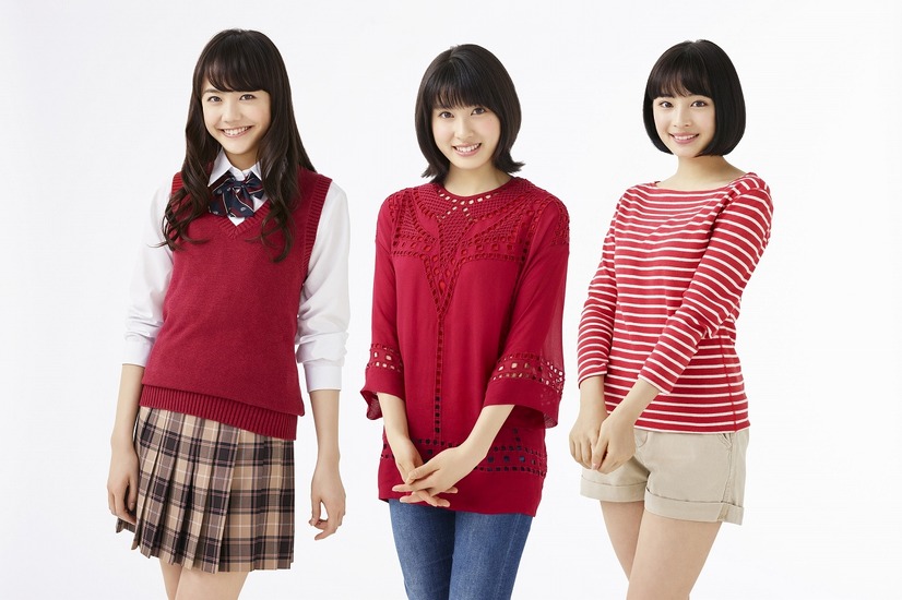土屋太鳳 松井愛莉 広瀬すず 母の日に感謝 新cmは コブクロ の新曲で 1枚目の写真 画像 Cinemacafe Net