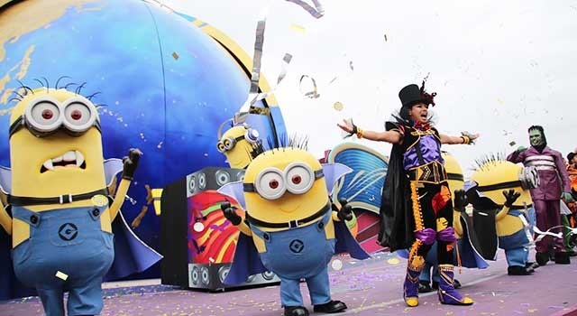 Usj ドラキュラ ミニオンも熱狂 仮装と恐怖のハロウィーン秋イベント先行開催 1枚目の写真 画像 Cinemacafe Net