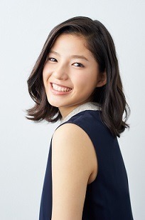 E Girls石井杏奈 落語家 柳家喬太郎と父娘に スプリング ハズ カム 2枚目の写真 画像 Cinemacafe Net