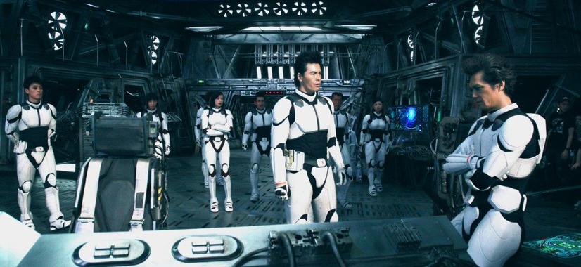 敵は ある生物 実写版 テラフォーマーズ を紹介