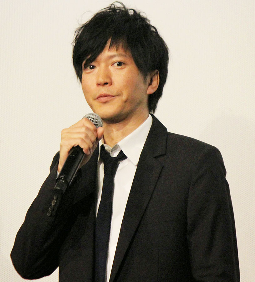 予告編 田辺誠一 正義より出世 不敵に微笑むポスタービジュアルも解禁 撃てない警官 3枚目の写真 画像 Cinemacafe Net