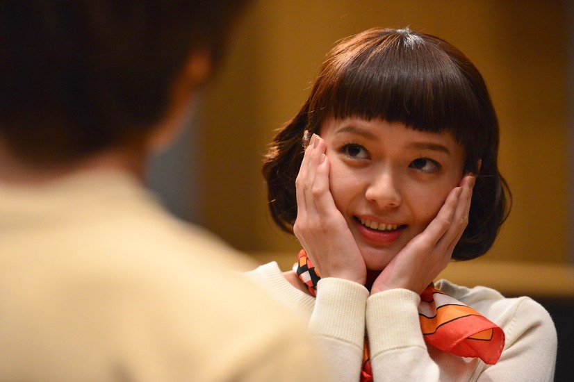 多部未華子 ぱっつん前髪 レトロファッションで七変化 あやしい彼女 場面カット一挙到着 7枚目の写真 画像 Cinemacafe Net 多部未華子 ぱっつん前髪 レトロファッションで七変化 あやしい彼女 場面カット一挙到着 7枚目の写真 画像 Cinemacafe Net
