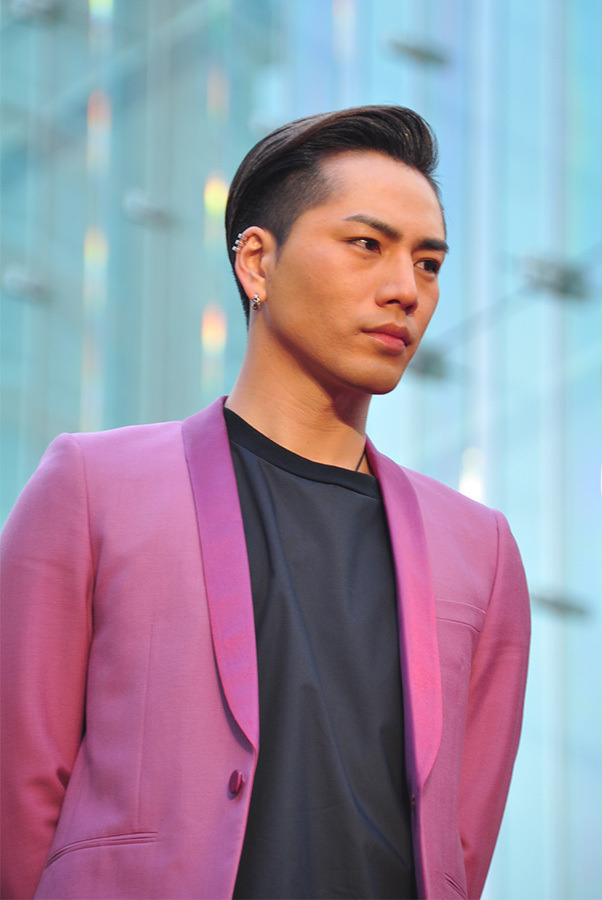 三代目jsb レッドカーペットに勢揃い 今市 登坂 初の歌詞共作に ビビッと来た 2枚目の写真 画像 Cinemacafe Net