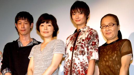 加瀬亮 いい加減な人たちの集まり 小林聡美は娘役の伽奈を相手に鬼母ぶり発揮 4枚目の写真 画像 Cinemacafe Net