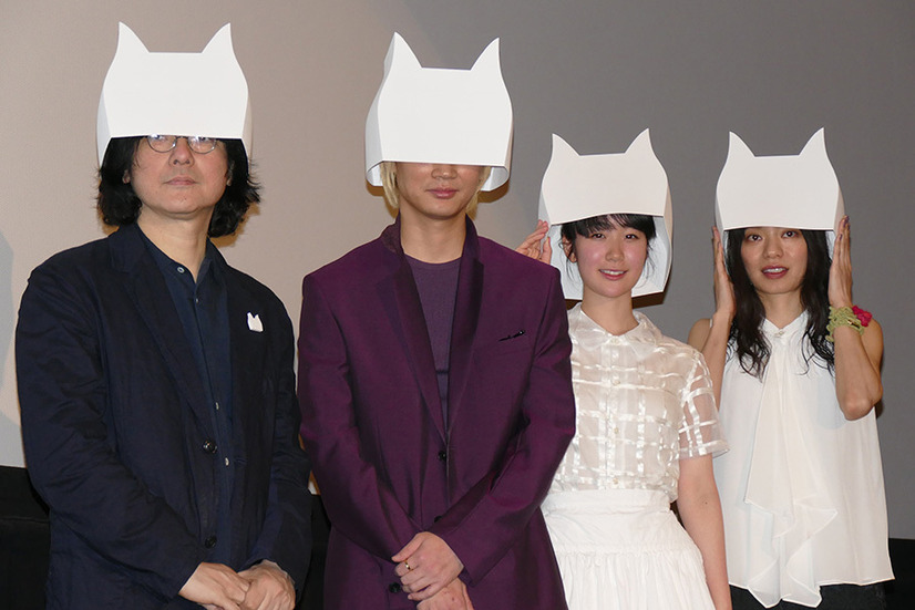 綾野剛 素顔を隠して舞台挨拶 リップヴァンウィンクルの花嫁 5枚目の写真 画像 Cinemacafe Net