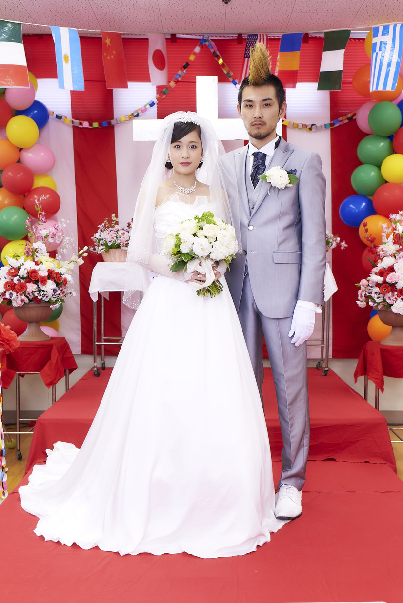 前田敦子 松田龍平と モヒカン 結婚式 とても幸せな気持ち 2枚目の写真 画像 Cinemacafe Net