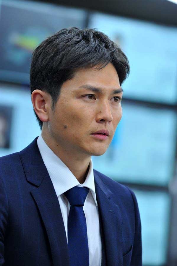 藤原竜也 松山ケンイチらかつての天才も君臨 デスノート 新ポスタービジュアル 14枚目の写真 画像 Cinemacafe Net