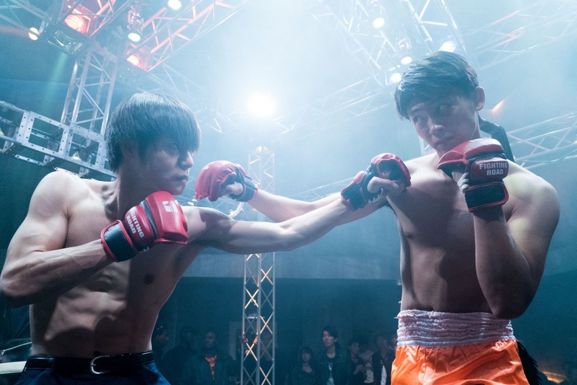 窪田正孝 Vs 竹内涼真 肉体美 バトル発生 ラストコップ 第7話 2枚目の写真 画像 Cinemacafe Net