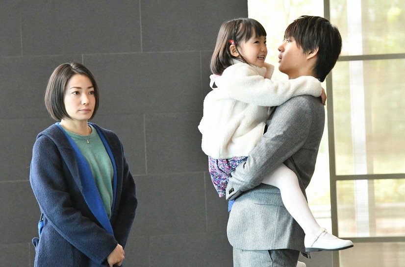 菅野美穂vs松嶋菜々子 封筒に隠された秘密とは 物語は最終局面へ突入 砂の塔 第7話 5枚目の写真 画像 Cinemacafe Net