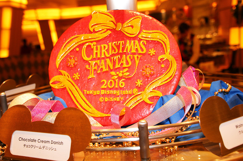 ディズニー キャラたちと一緒に食事 超大人気レストラン シェフ ミッキー のクリスマス 15枚目の写真 画像 Cinemacafe Net