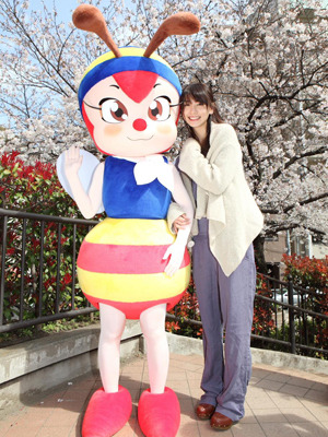 みつばちハッチ 主題歌に新垣結衣 初のアニメ主題歌に挑戦 3枚目の写真 画像 Cinemacafe Net