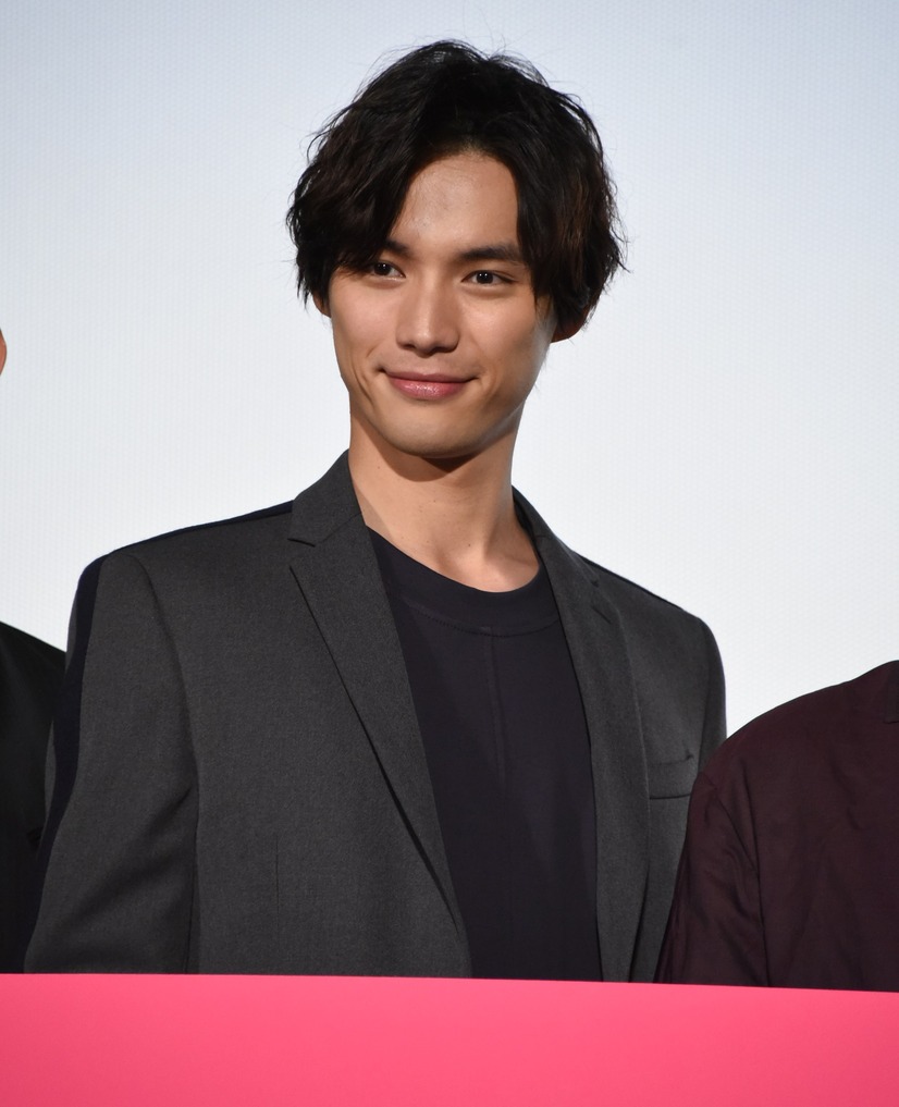 福士蒼汰 工藤阿須加 成島監督からのサプライズに涙 一生 忘れない 10枚目の写真 画像 Cinemacafe Net