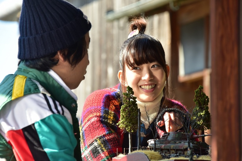 森川葵 前野朋哉の凸凹カップル 愛の逃避行 いい夫婦の日 に新写真到着 嘘八百 5枚目の写真 画像 Cinemacafe Net