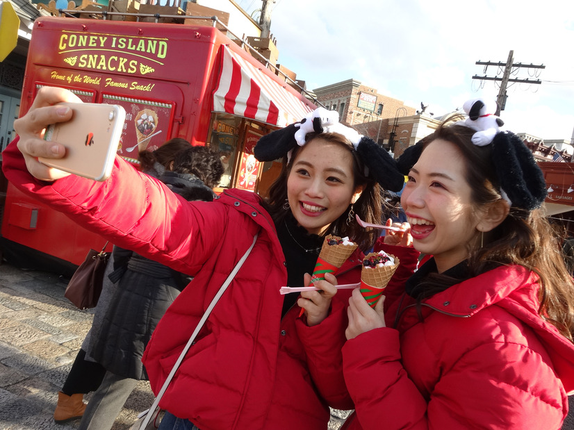 Usj ミニオンのインスタ映えメニューでxmas気分max 期間限定レストランも開催 2枚目の写真 画像 Cinemacafe Net