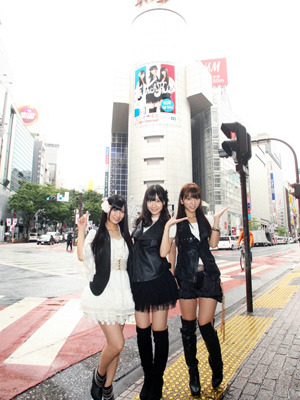 Akb48柏木 雨女伝説は継続中 ファッションセンスにメンバーから総ツッコミ 13枚目の写真 画像 Cinemacafe Net