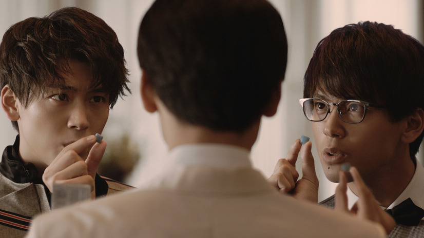 竹内涼真 一人三役でインテリ オラオラ 爽やか 3兄弟 に 派手にやったほうが面白い 3枚目の写真 画像 Cinemacafe Net