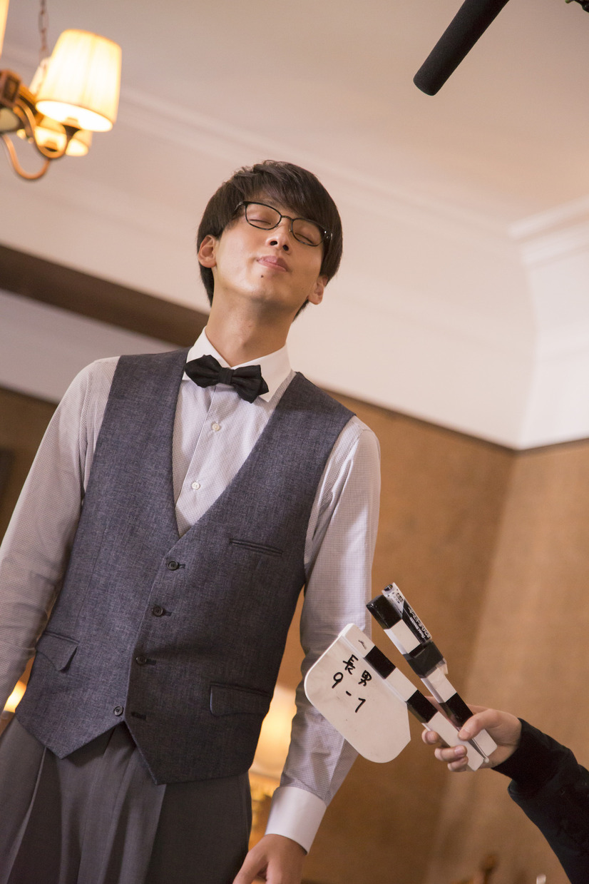 竹内涼真 一人三役でインテリ オラオラ 爽やか 3兄弟 に 派手にやったほうが面白い 17枚目の写真 画像 Cinemacafe Net