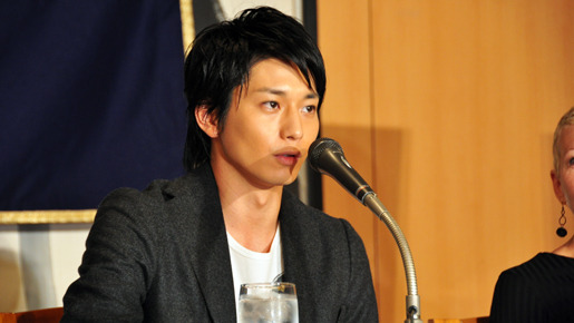 向井理 流暢な英語でスピーチ 海外オファーは なきにしもあらず 2枚目の写真 画像 Cinemacafe Net