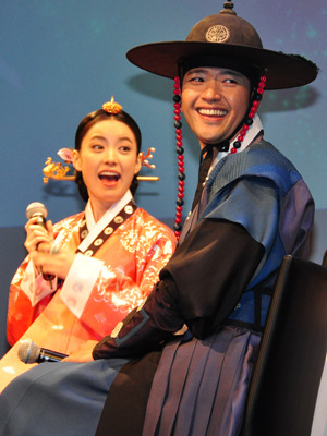 トンイ ハン ヒョジュ ペ スビン来日 現場での甘いエピソードに観客騒然 3枚目の写真 画像 Cinemacafe Net