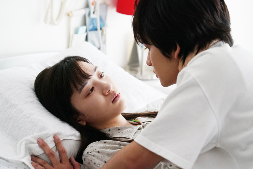 永野芽郁 北村匠海がキス セカオワ の主題歌が包み込む 君月 予告編 1枚目の写真 画像 Cinemacafe Net