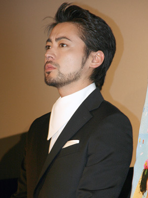 Tiffレポート 山田孝之 司会者に 本当の恋愛って何ですか と逆質問 4枚目の写真 画像 Cinemacafe Net