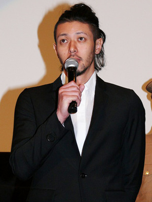 オダギリジョー 共演したチャン ドンゴンは 韓国の高倉健さん 6枚目の写真 画像 Cinemacafe Net オダギリジョー 共演したチャン ドンゴンは 韓国の高倉健さん 6枚目の写真 画像 Cinemacafe Net