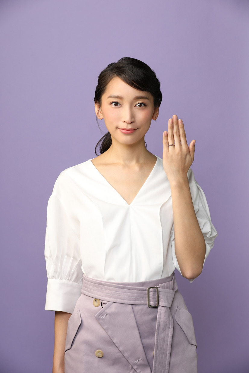 瀬戸利樹もピンク髪!仲間由紀恵に「甘えたいな」 ドラマ「偽装不倫」新キャスト 1枚目の写真・画像