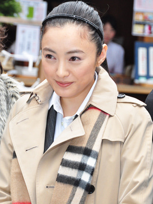 仲間由紀恵 ドラマで演じる恋愛ニート女の 不器用さに共感 3枚目の写真 画像 Cinemacafe Net 仲間由紀恵 ドラマで演じる恋愛ニート女の 不器用さに共感 3枚目の写真 画像 Cinemacafe Net