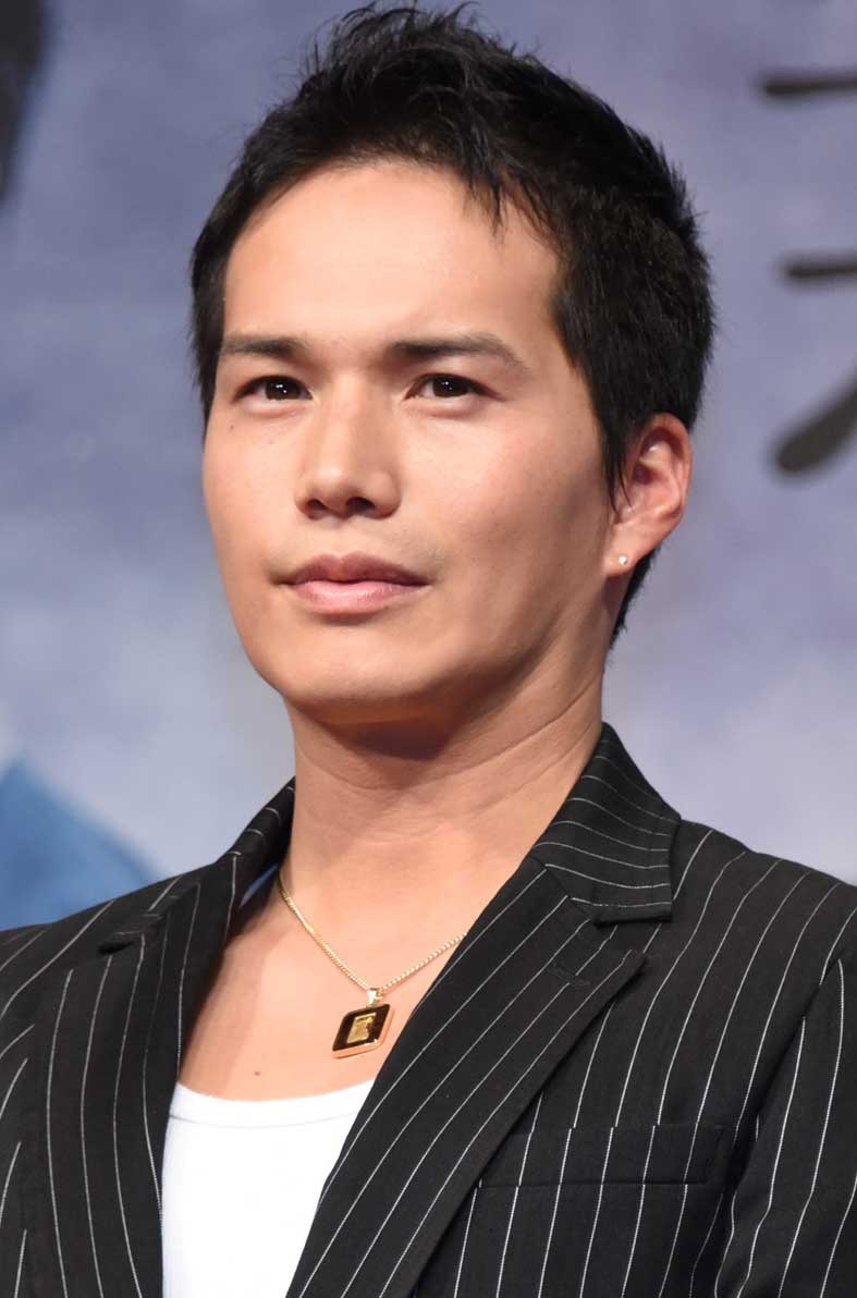 市原隼人 破天荒な僧侶に 共演に板野友美 藤田富ら 喝 風太郎 公開 2枚目の写真 画像 Cinemacafe Net