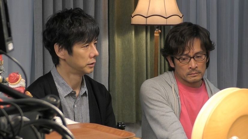 西島秀俊 熱い 抱擁 クランクアップも 寂しい 連発 きのう何食べた メイキング映像 2枚目の写真 画像 Cinemacafe Net