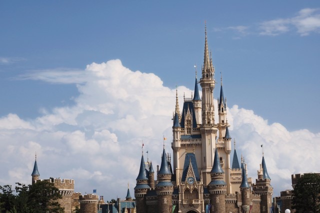 ディズニー 入園チケットは三種類 ファストパスは当面休止 再開するパークを満喫するための注意点は 2枚目の写真 画像 Cinemacafe Net ディズニー 入園チケットは三種類 ファストパスは当面休止 再開するパークを満喫するための注意点は 2枚目の写真 画像 Cinemacafe Net