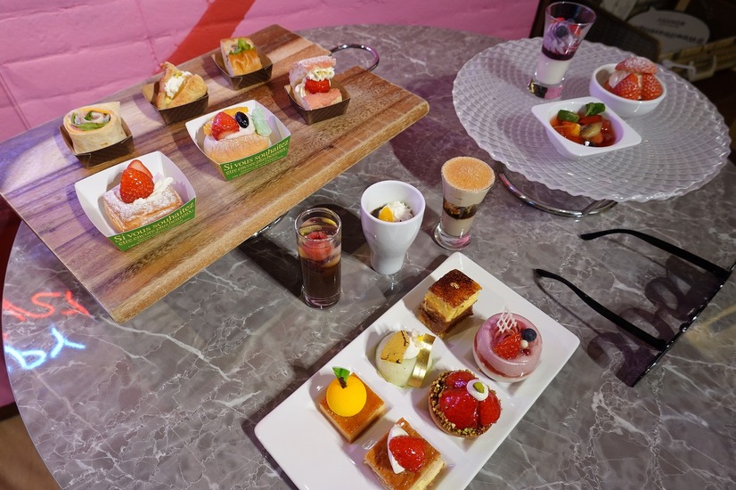 ディズニー 真っ赤な苺に恋するメニューがいっぱい シェラトンホテルのスイーツ ベーカリー 30枚目の写真 画像 Cinemacafe Net