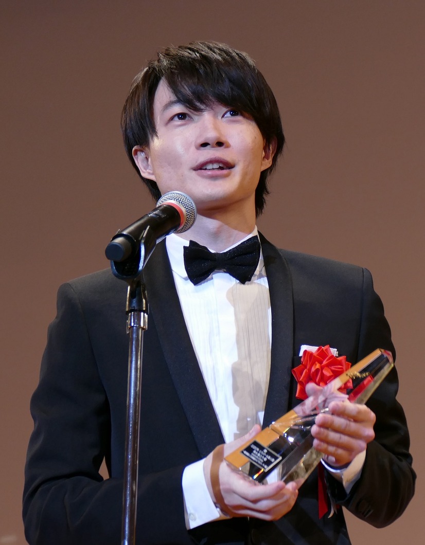 松たか子が小説家 神木隆之介が担当編集者演じる大人計画舞台 パ ラパパンパン 3枚目の写真 画像 Cinemacafe Net