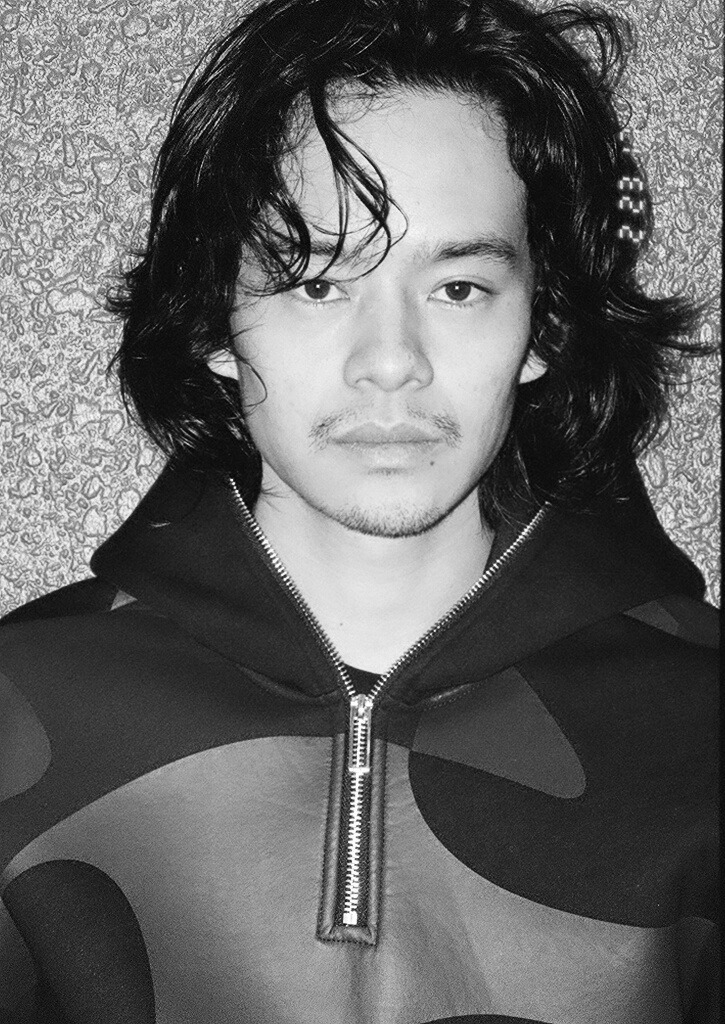 オダギリジョー演出 オリバーな犬 池松壮亮が制服まとったメインビジュアル公開 3枚目の写真 画像 Cinemacafe Net