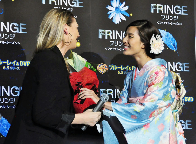 海外ドラマ Fringe フリンジ あらすじ 見どころ キャスト ネタバレ注意 3 3