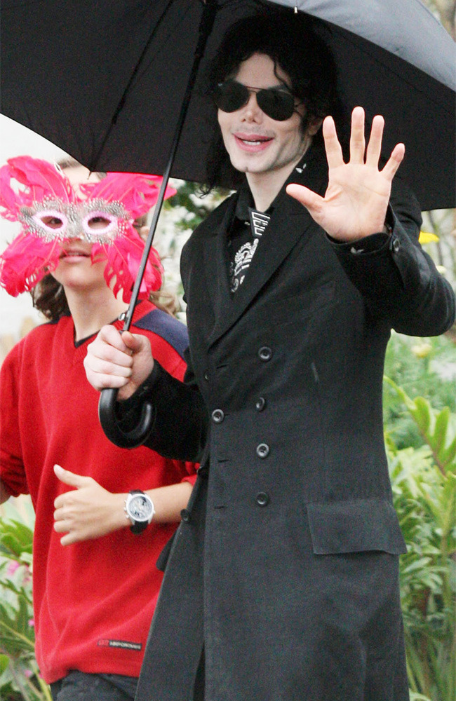 マイケル ジャクソン 死の直前に プリンスとパリスが実の子でない と告白 3枚目の写真 画像 Cinemacafe Net マイケル ジャクソン 死の直前に プリンスとパリスが実の子でない と告白 3枚目の写真 画像 Cinemacafe Net