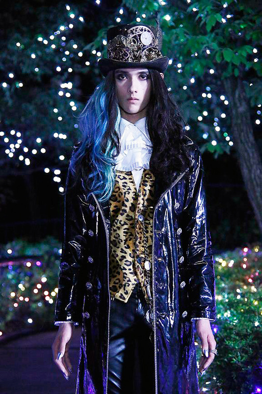 栗原類 黒執事 に出演 怪しい葬儀屋ファッションに大興奮 2枚目の写真 画像 Cinemacafe Net