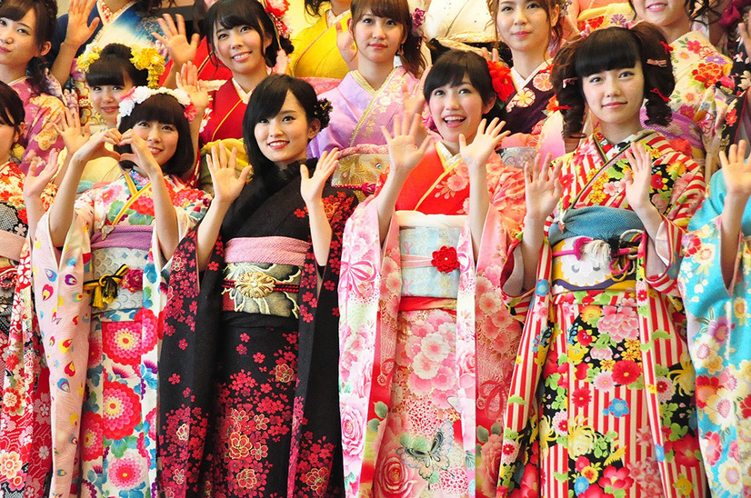 まゆゆ 成人を迎えリーダーの自覚十分 ぱるるは 麻友さんにお任せ 笑 2枚目の写真 画像 Cinemacafe Net