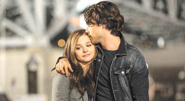 クロエ グレース モレッツ 究極の選択に答えは さよなら イフ アイ ステイ Cinemacafe Net