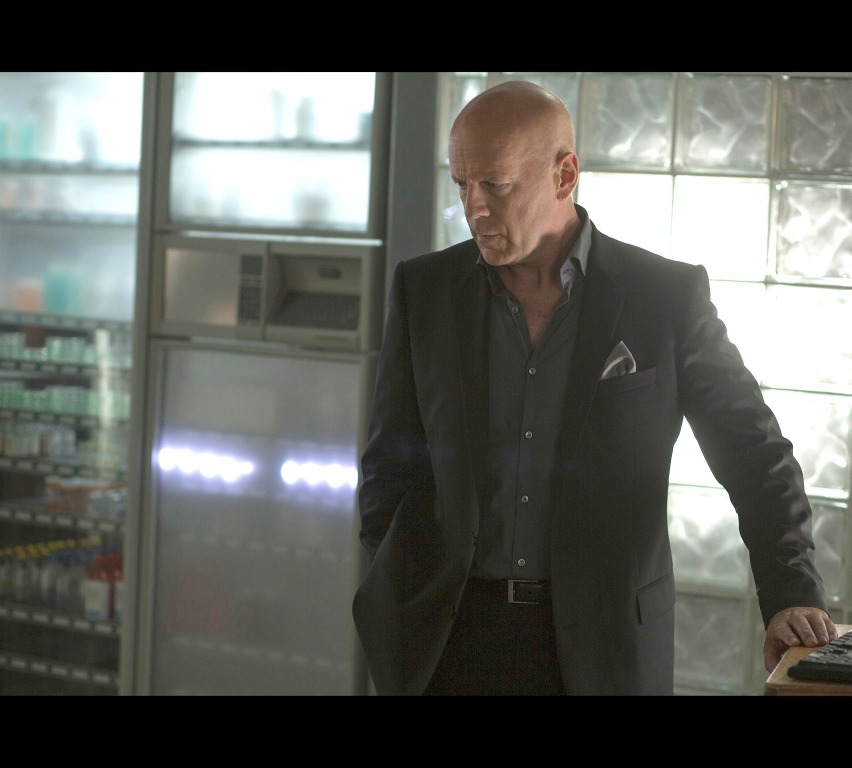 ブルース ウィリス 祝 還暦 誕生日にコメント到着 デッド シティ55 Cinemacafe Net