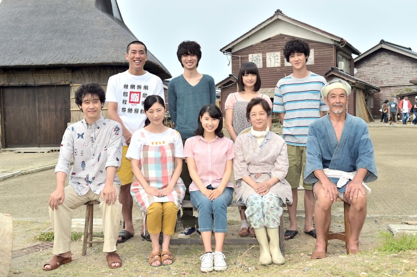 山崎賢人も 帰ってきた感じ キッスに結婚 朝ドラ まれ は再び能登へ Cinemacafe Net