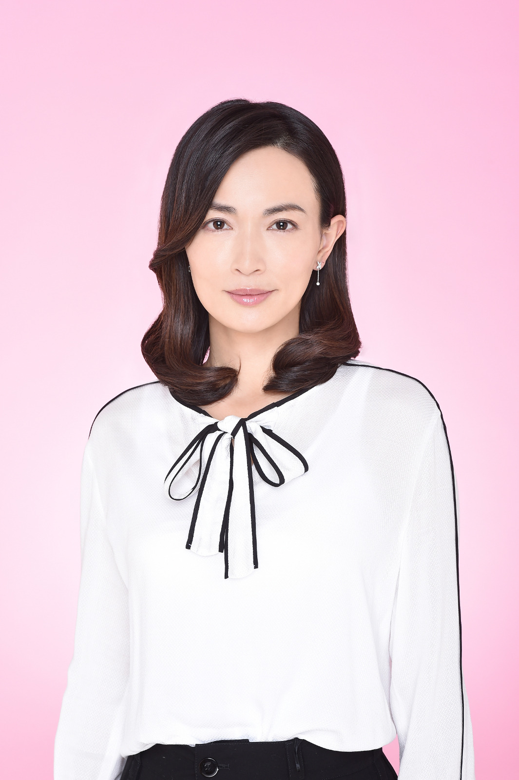 長谷川京子 藤木直人を土下座させる 私 結婚できないんじゃなくて しないんです Cinemacafe Net 長谷川京子 藤木直人を土下座させる 私 結婚できないんじゃなくて しないんです Cinemacafe Net